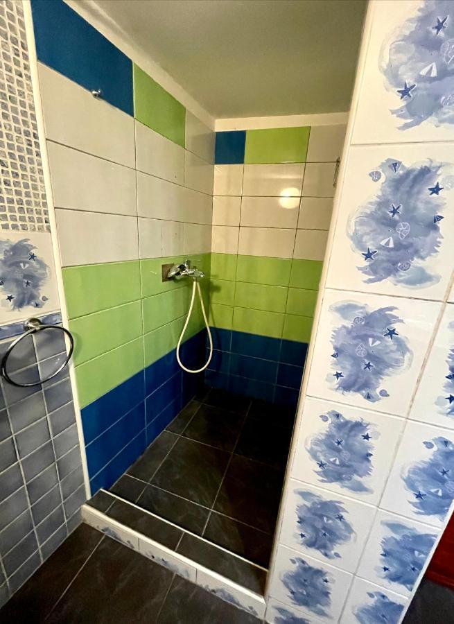 Sea Storm Apartments イゾラ エクステリア 写真